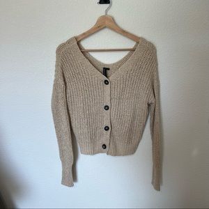 Cropped knitted cardigan sweater
